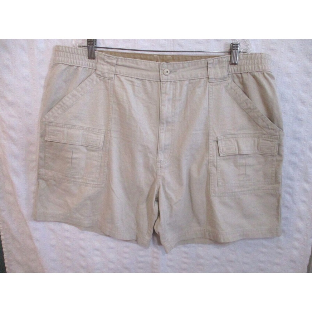 St. John's Bay Hiking Cargo Shorts 7" Men's Size 42 - Color Classic Stone